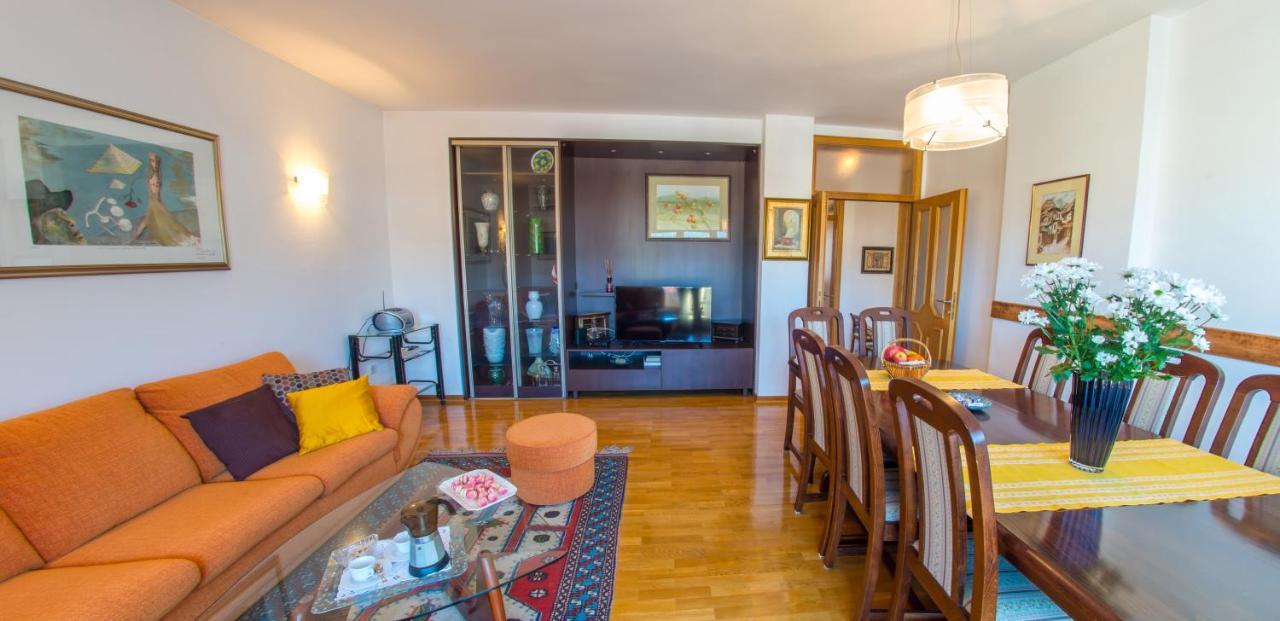 Apartment Italy - Promenade Мостар Екстер'єр фото